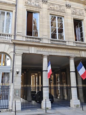 L'entrée du Conseil constitutionnel L'entrée du Conseil constitutionnel
