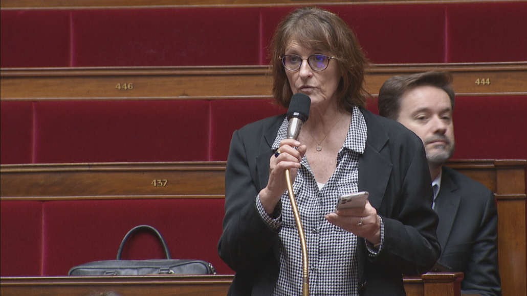 Couverture : Départ de LaREM : "Nous n’avons pas le temps de travailler la réforme des retraites sur le fond", regrette Frédérique Tuffnell Couverture : Départ de LaREM : "Nous n’avons pas le temps de travailler la réforme des retraites sur le fond", regrette Frédérique Tuffnell