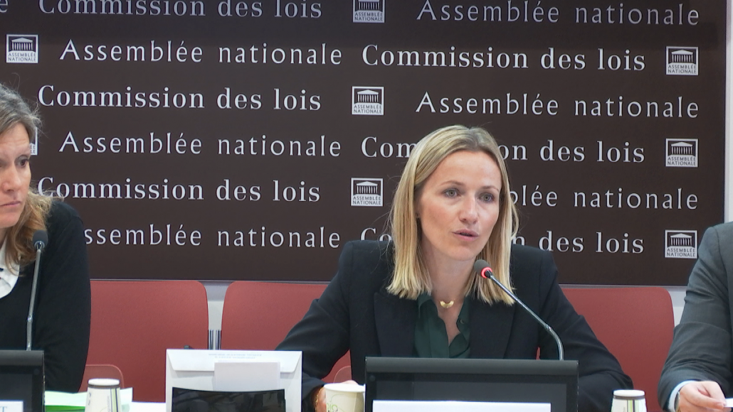 Couverture : Lutte contre les violences conjugales : les députés veulent aller plus loin Couverture : Lutte contre les violences conjugales : les députés veulent aller plus loin