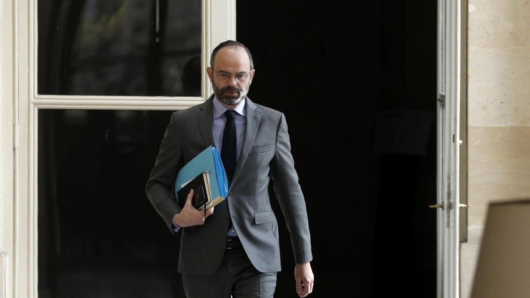 AFP - La vague épidémique va continuer à "frapper très fort" prévient Édouard Philippe AFP - La vague épidémique va continuer à "frapper très fort" prévient Édouard Philippe