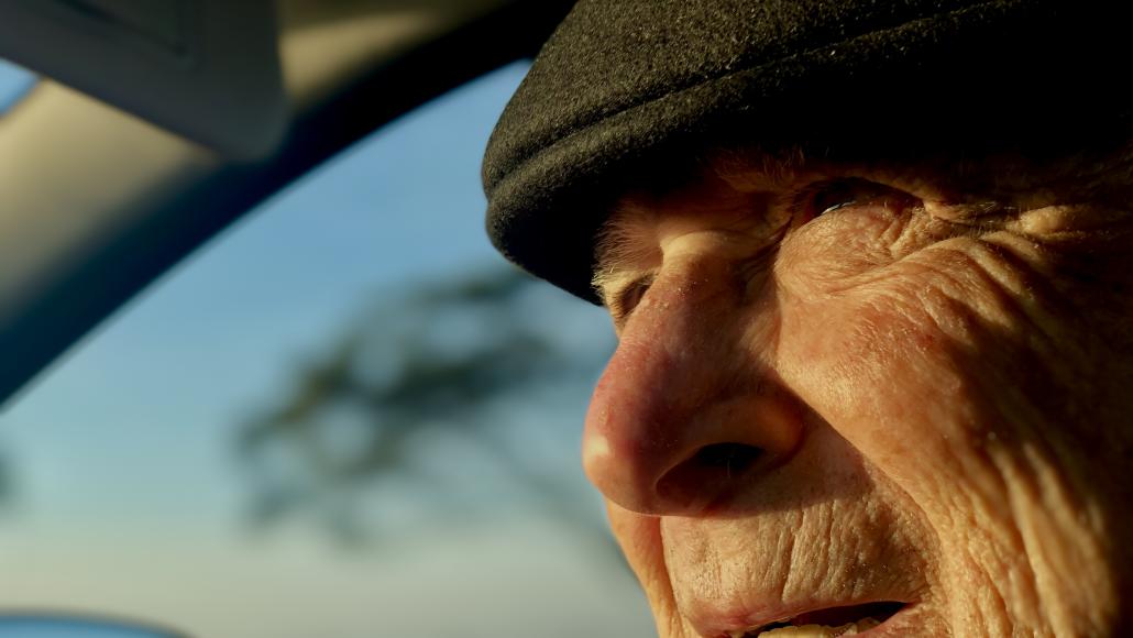 Mn vieux-documentaire d'Elie Semoun Mn vieux-documentaire d'Elie Semoun