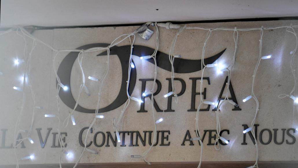 Le logo du groupe Orpea sur un établissement à Neuilly-sur-Seine, en janvier 2022