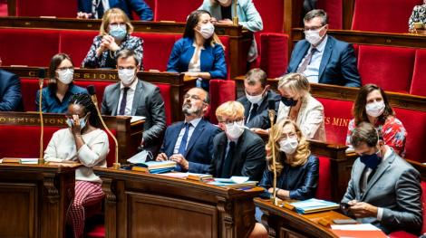 Edouard Philippe à l'Assemblée nationale, le 30 juin 2020. Xosé Bouzas / Hans Lucas / Hans Lucas via AFP