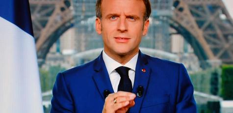 Emmanuel Macron annonce aux Français de nouvelles mesures contre l'épidémie de Covid-19 (AFP/Marin)