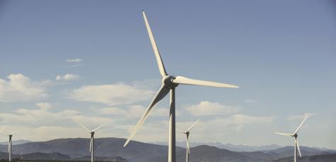 Un champ d'éoliennes dans l'Aude, en octobre 2021